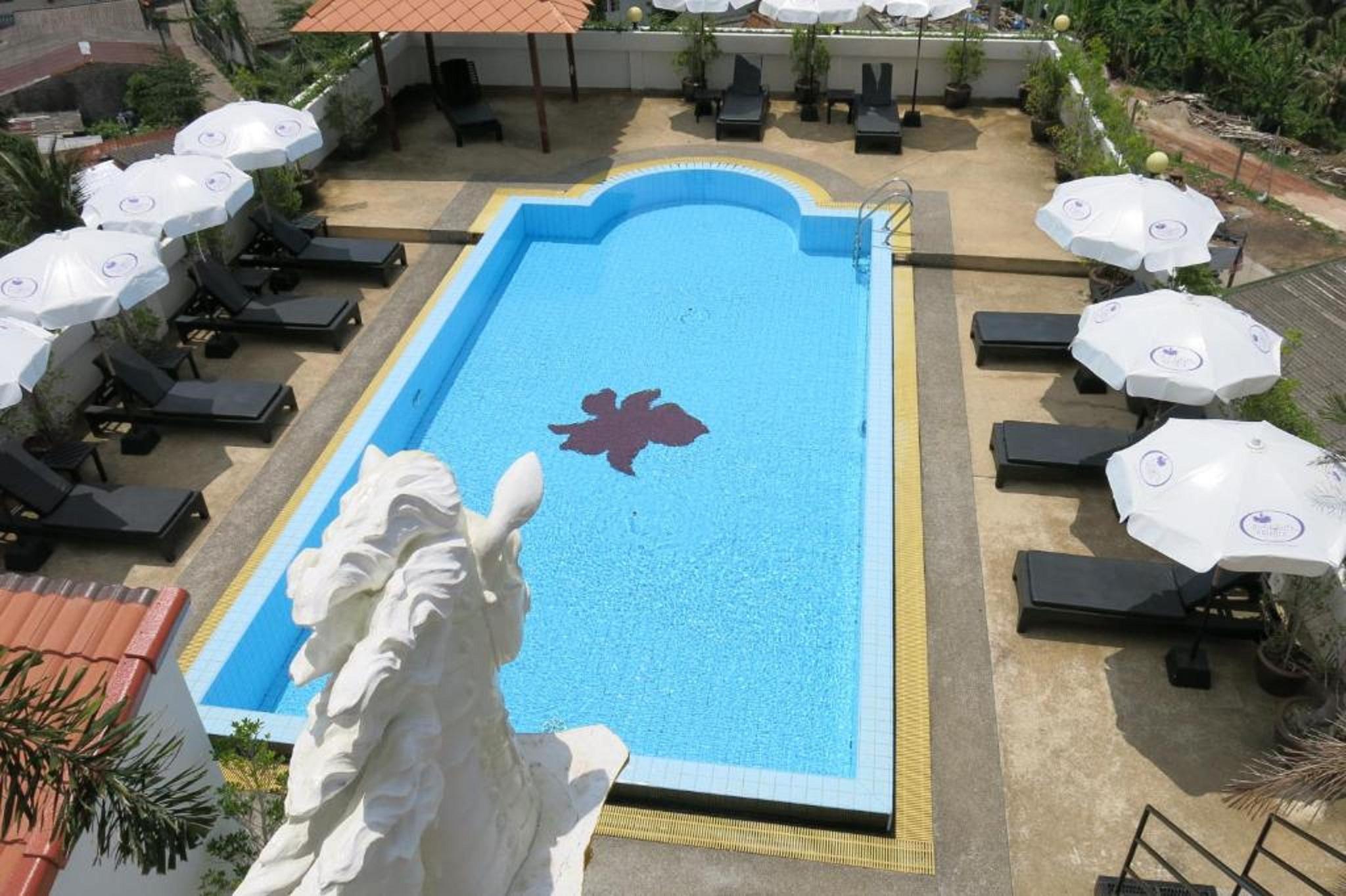 Orchid Kathu Heights Service Apartments Екстер'єр фото